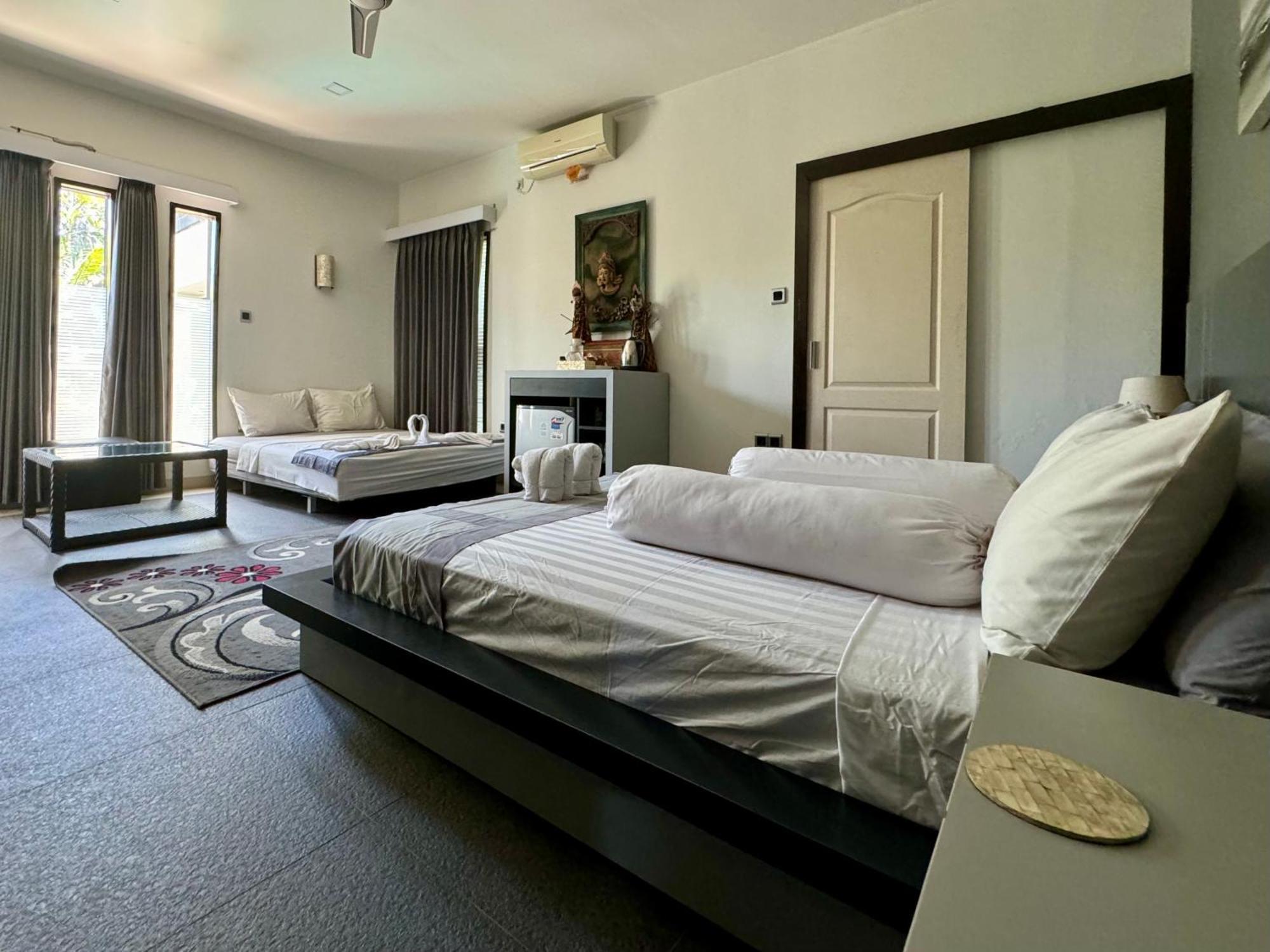 Villa Rumah Putih Abu Abu 셍기기 외부 사진