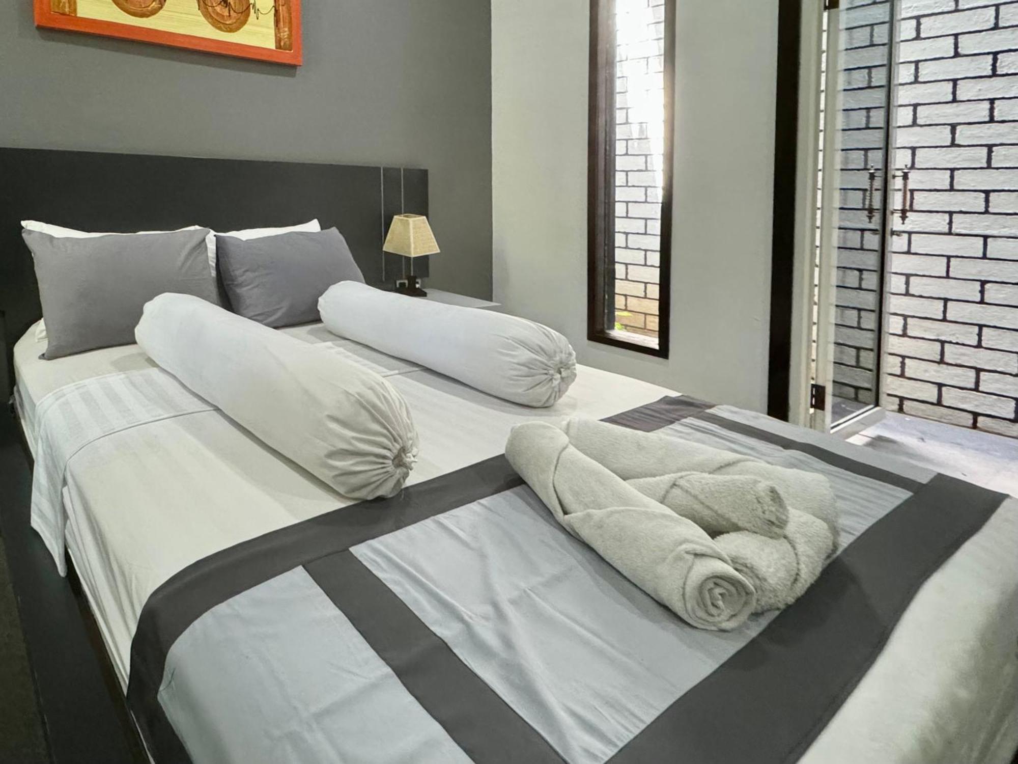 Villa Rumah Putih Abu Abu 셍기기 외부 사진